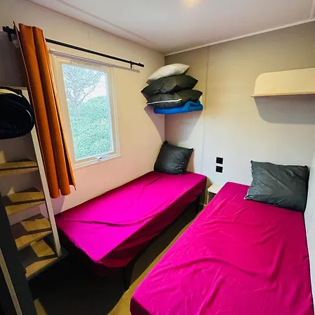 Camping Mobil-home Moderne Avec Cuisine Exterieure A Golfe De Saint-tropez